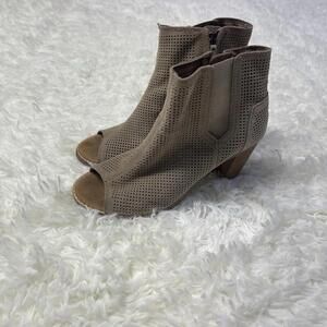 Toms Majorca Peep Toe Suede Ankle Booties Women’s Size 7.5